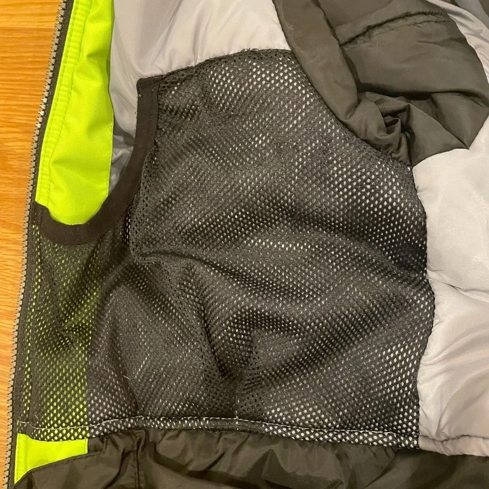 Spyder Kids Ski Coat in Bright Green